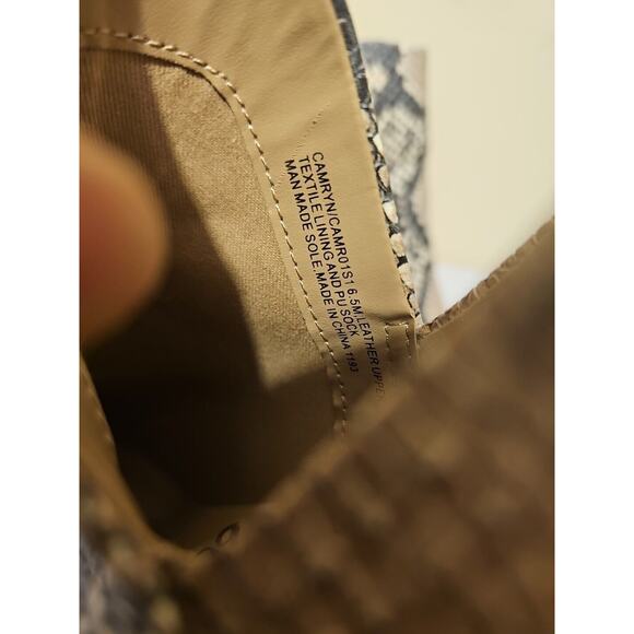 Steve Madden Women's Leather Snake Print Block Heel Ankle Bootie Size 6.5 - Picture 6 of 11